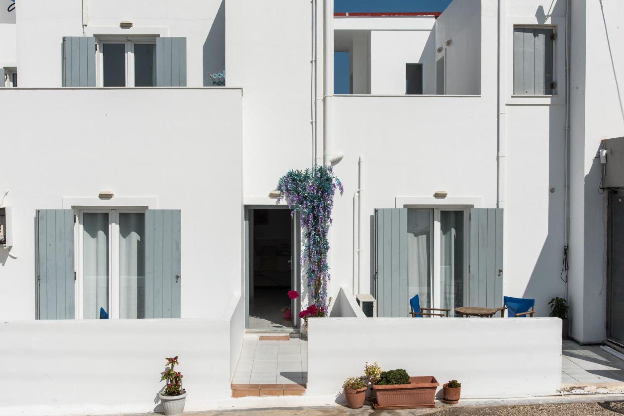V-Rooms In Milos Cyclades Pollonia Eksteriør bilde
